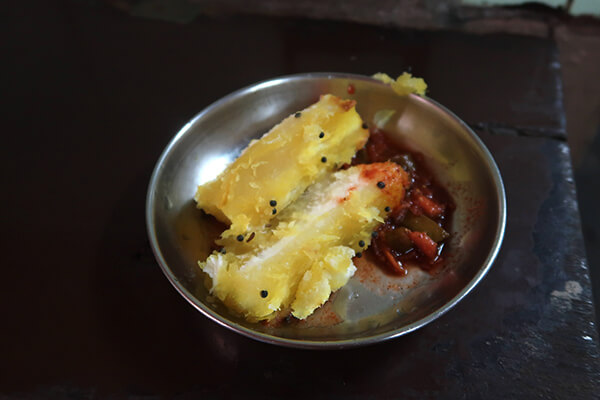 >dish of kappa (cassava) and pickle